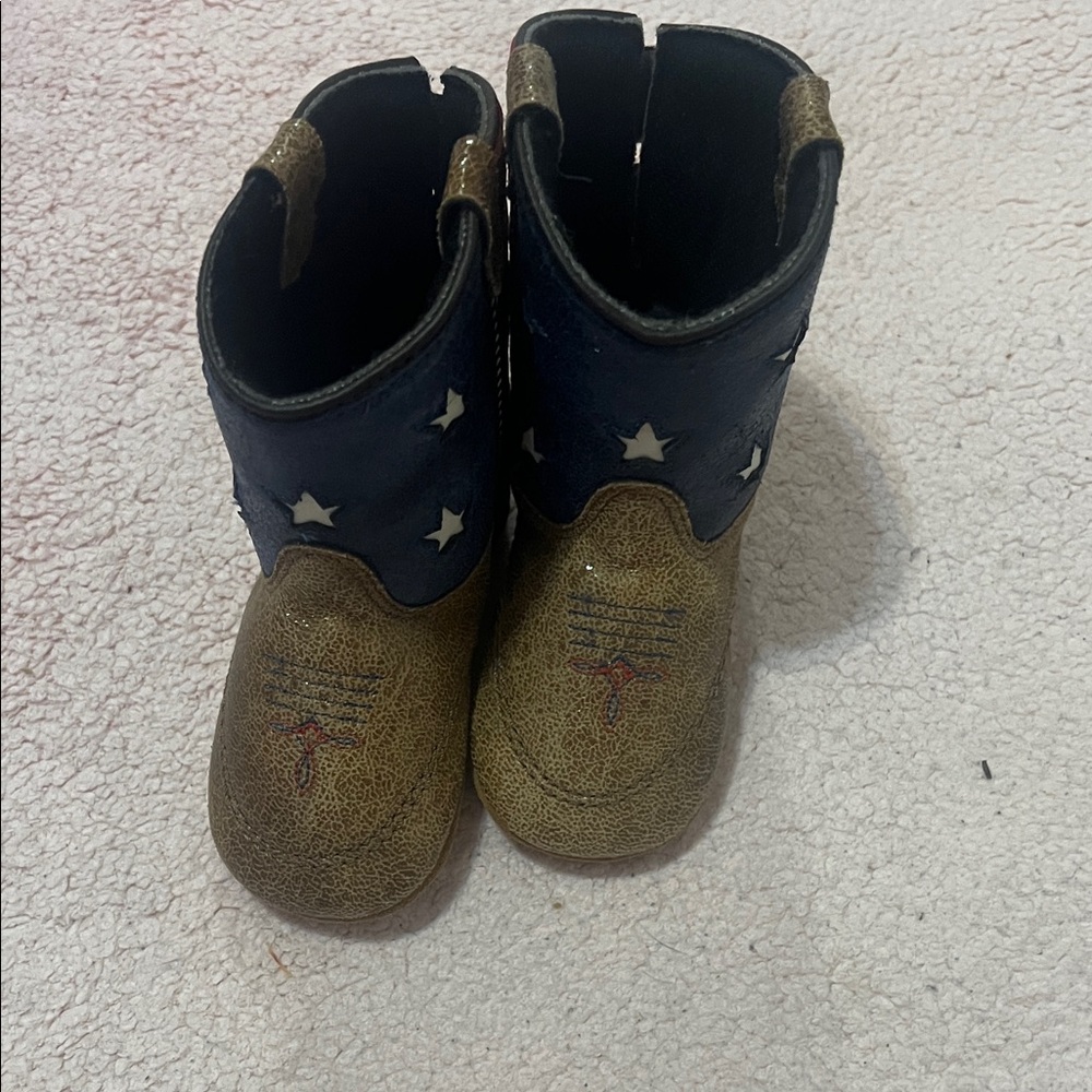 Kids Western Boots with Stars - Brown and Blue BootBarn. Never Worn.